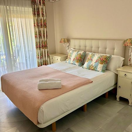 Mi Capricho, Beachfront, Grownfloor, Private Garden & Terrace Sitio de Calahonda Exterior foto
