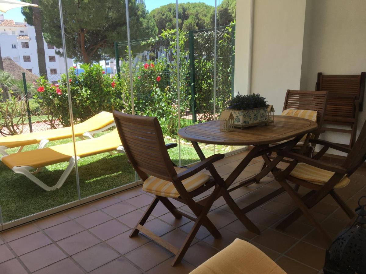 Mi Capricho, Beachfront, Grownfloor, Private Garden & Terrace Sitio de Calahonda Exterior foto
