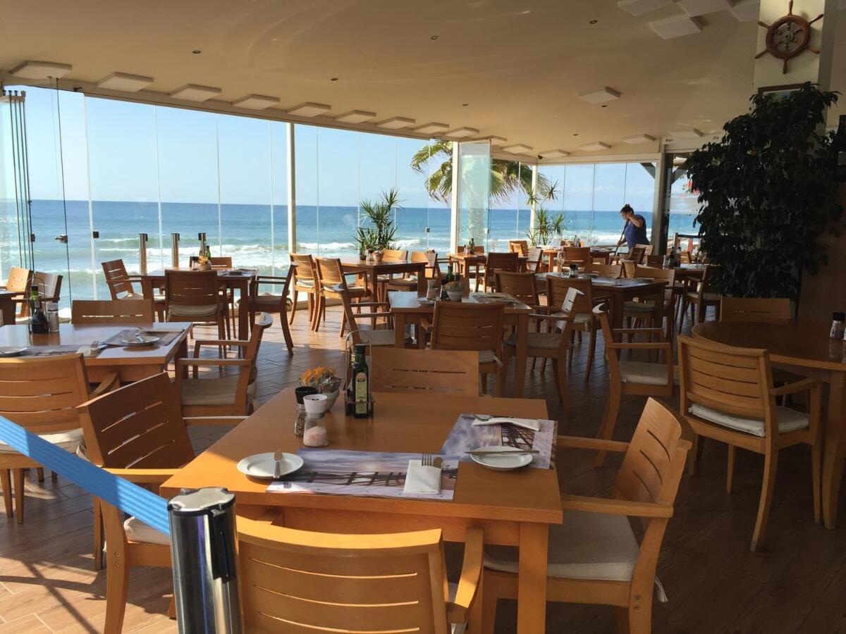 Mi Capricho, Beachfront, Grownfloor, Private Garden & Terrace Sitio de Calahonda Exterior foto