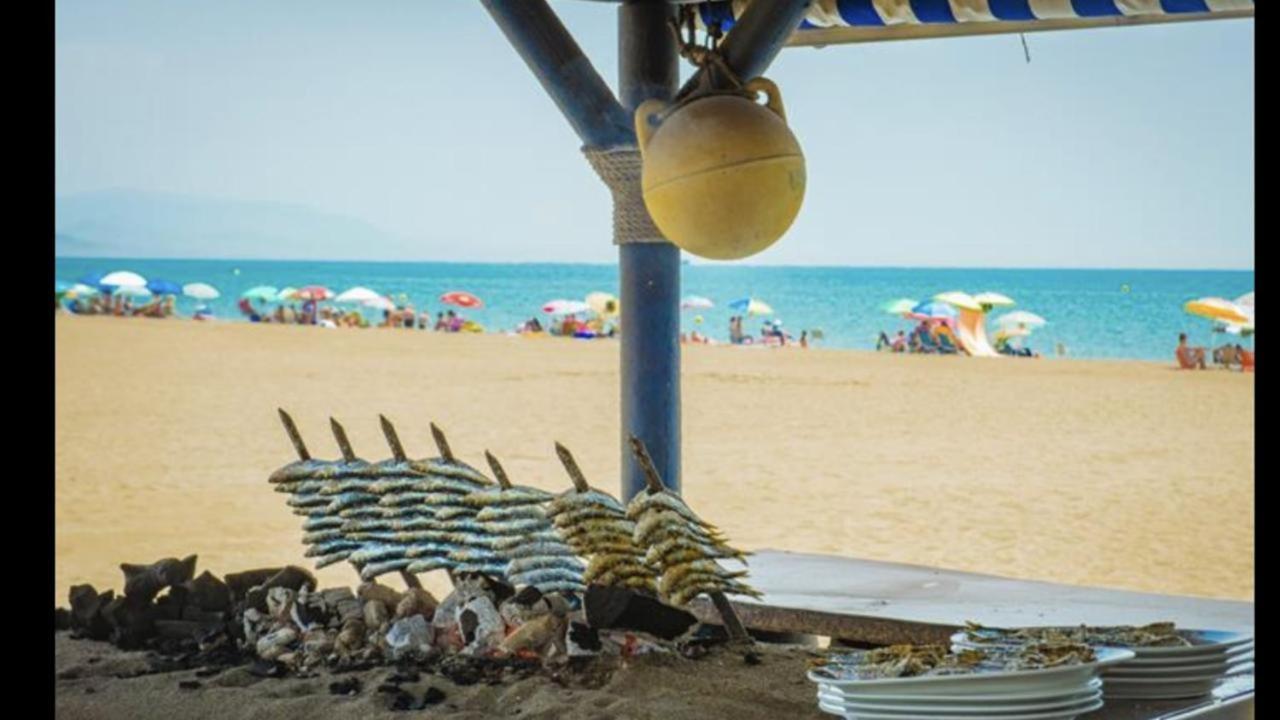 Mi Capricho, Beachfront, Grownfloor, Private Garden & Terrace Sitio de Calahonda Exterior foto