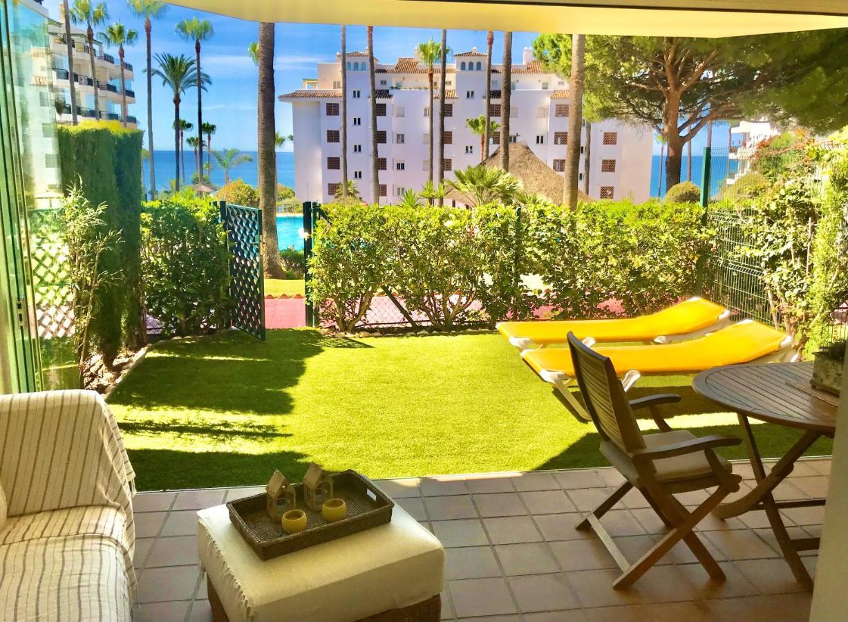 Mi Capricho, Beachfront, Grownfloor, Private Garden & Terrace Sitio de Calahonda Exterior foto