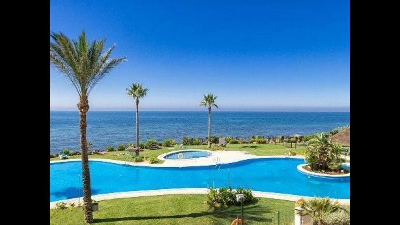 Mi Capricho, Beachfront, Grownfloor, Private Garden & Terrace Sitio de Calahonda Exterior foto