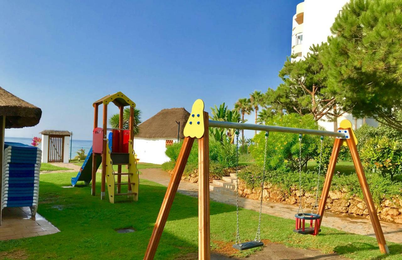Mi Capricho, Beachfront, Grownfloor, Private Garden & Terrace Sitio de Calahonda Exterior foto