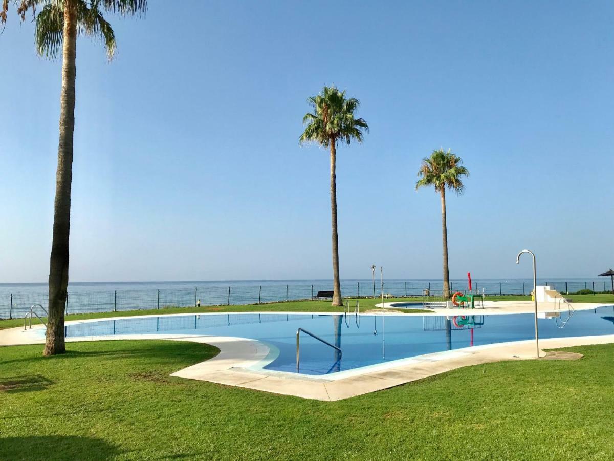 Mi Capricho, Beachfront, Grownfloor, Private Garden & Terrace Sitio de Calahonda Exterior foto