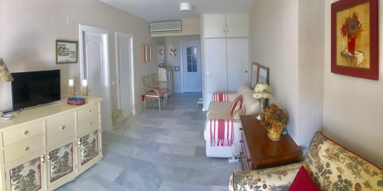 Mi Capricho, Beachfront, Grownfloor, Private Garden & Terrace Sitio de Calahonda Exterior foto