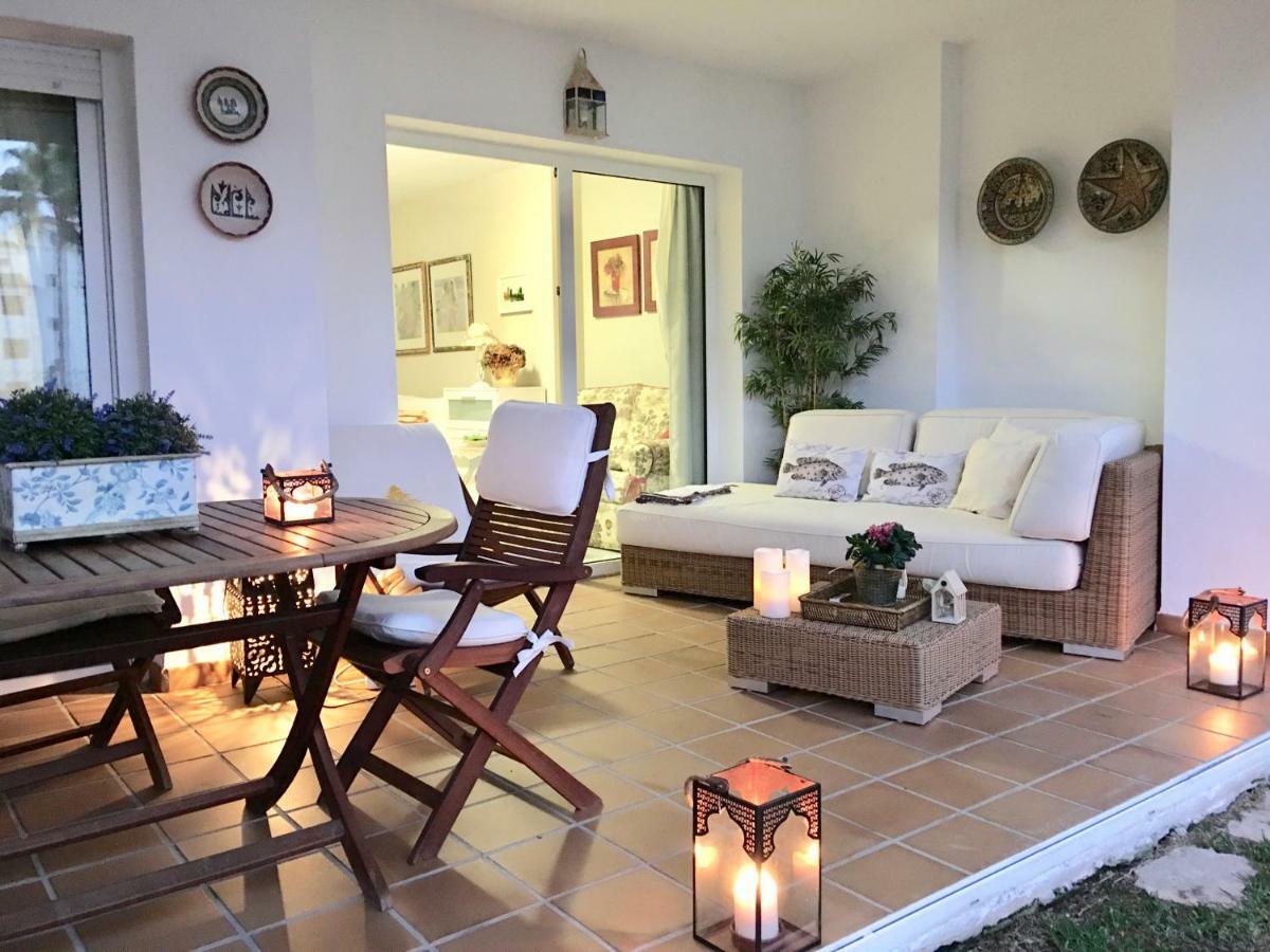 Mi Capricho, Beachfront, Grownfloor, Private Garden & Terrace Sitio de Calahonda Exterior foto