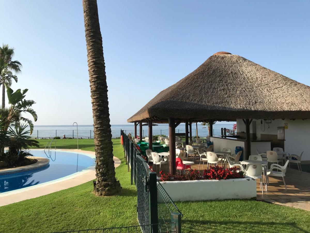 Mi Capricho, Beachfront, Grownfloor, Private Garden & Terrace Sitio de Calahonda Exterior foto